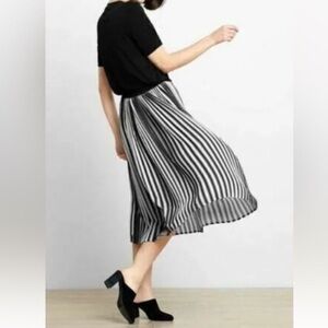 Eileen Fisher Black Bone Ombré Pleated Midi Skirt Black
